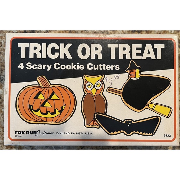 Fox Run Craftsmen Other - Vintage Halloween Cookie Cutters in Orig Box 4 Shapes Metal 1984 NOS